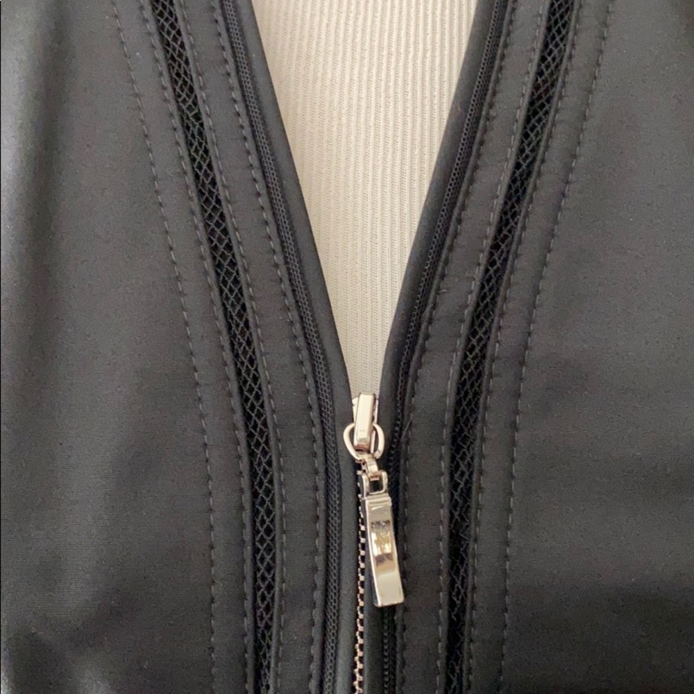 WHBM Perfect Form Jacket - Picture 3 of 8